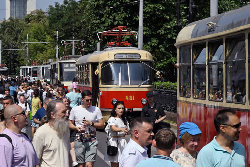 Парад ретротрамваев в Москве